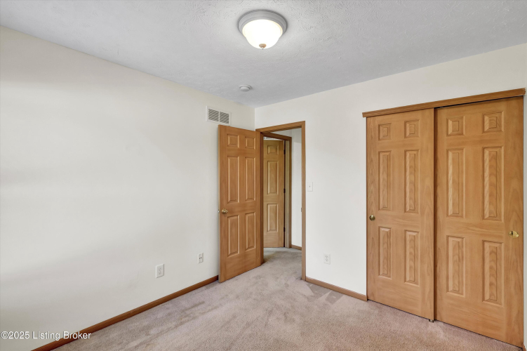 Listing Image 30