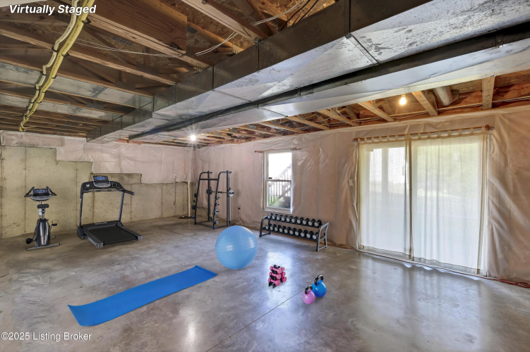 Listing Image 41