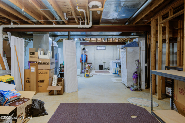Listing Image 38