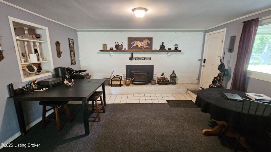 Listing Image 29