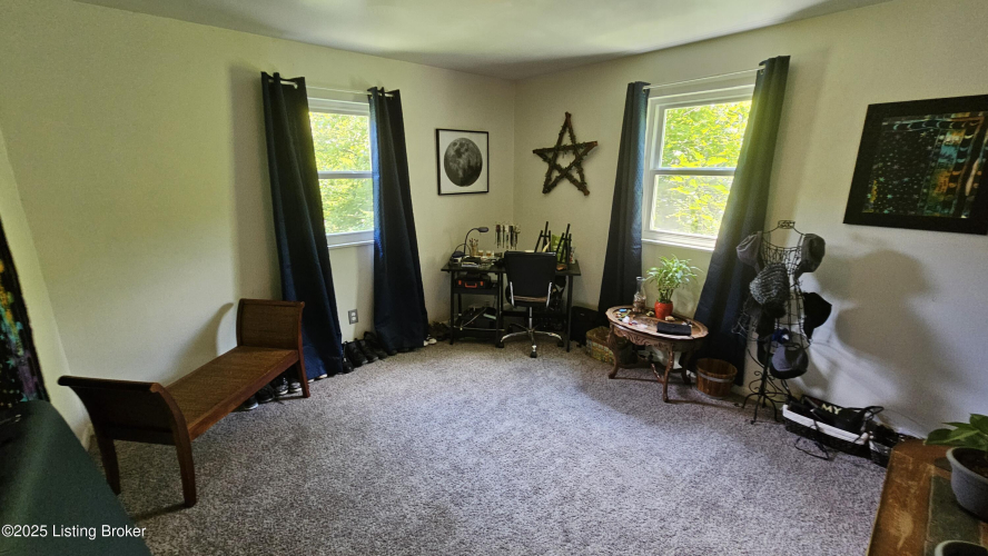 Listing Image 41
