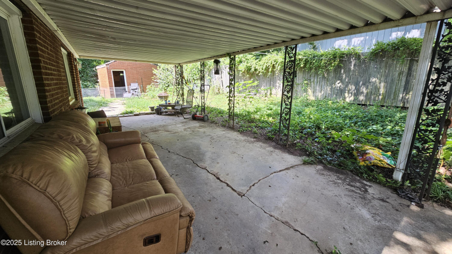 Listing Image 56