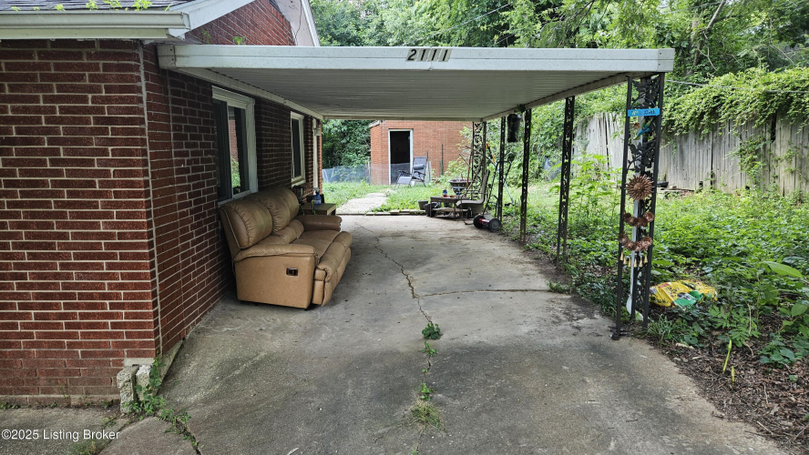 Listing Image 57