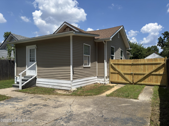 Listing Image 28