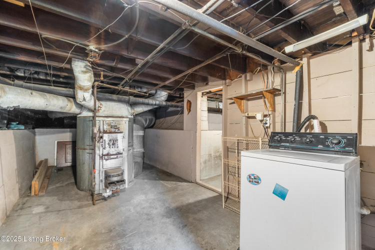 Listing Image 30