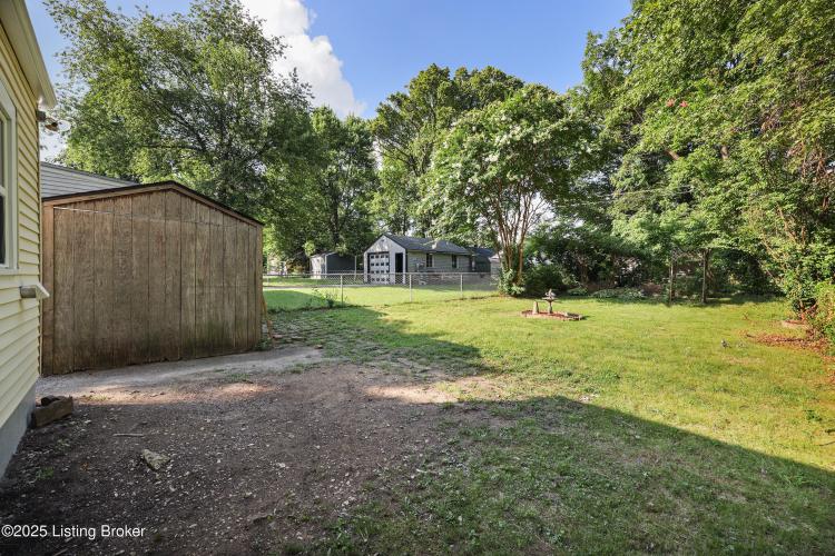 Listing Image 27