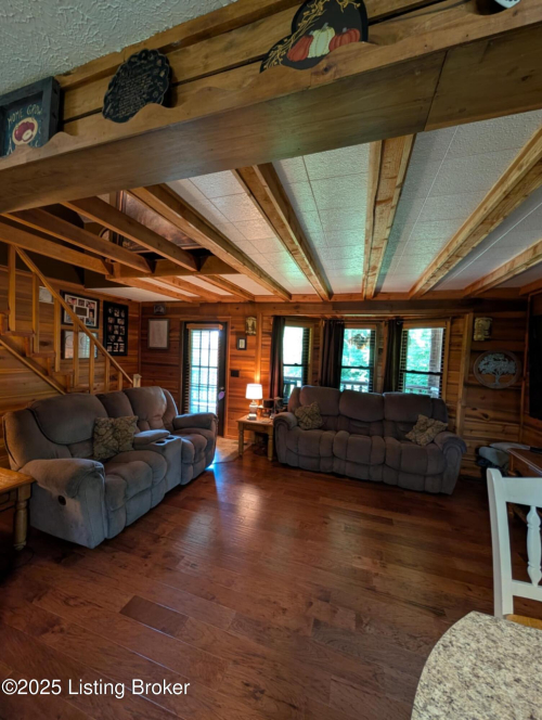 Listing Image 26
