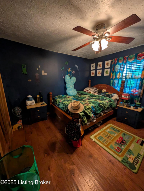 Listing Image 54