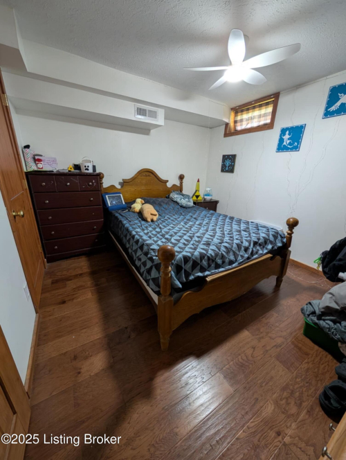 Listing Image 55