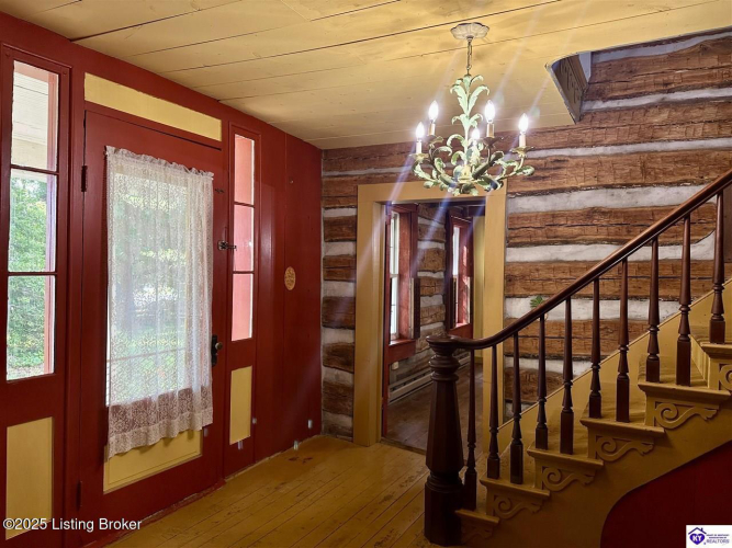 Listing Image 11