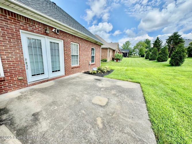 Listing Image 28