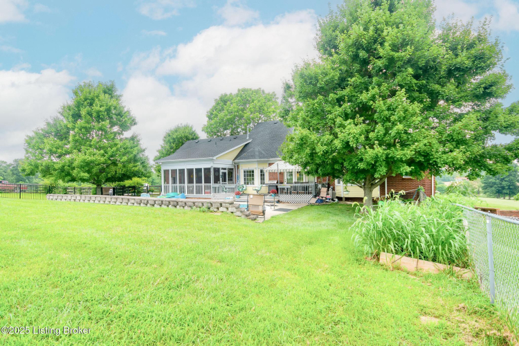 Listing Image 73