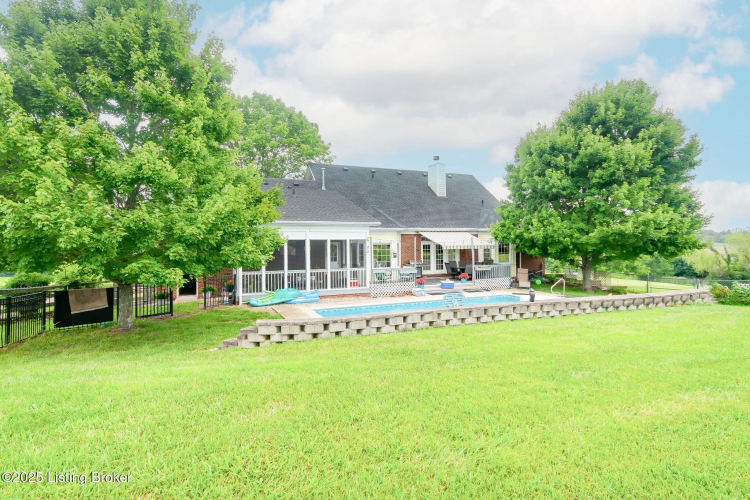 Listing Image 74