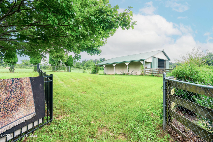 Listing Image 78
