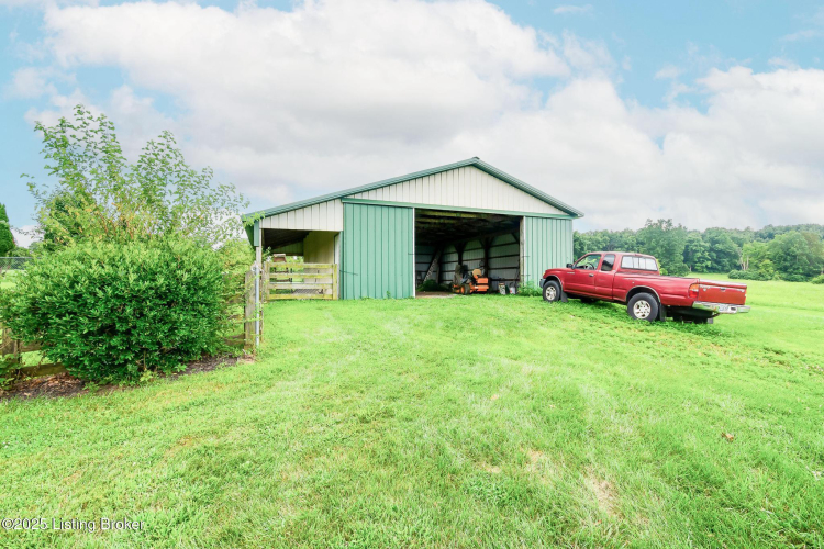 Listing Image 79