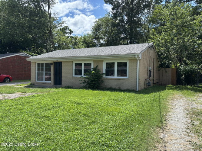 Listing Image 4