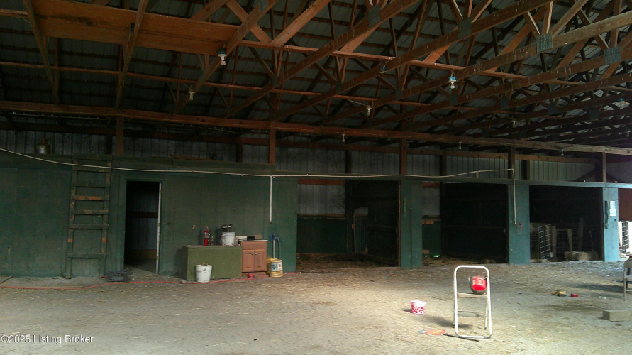 Listing Image 28