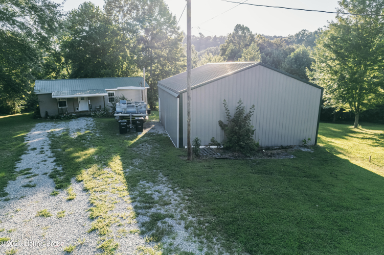 Listing Image 37