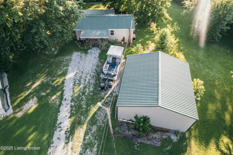 Listing Image 44
