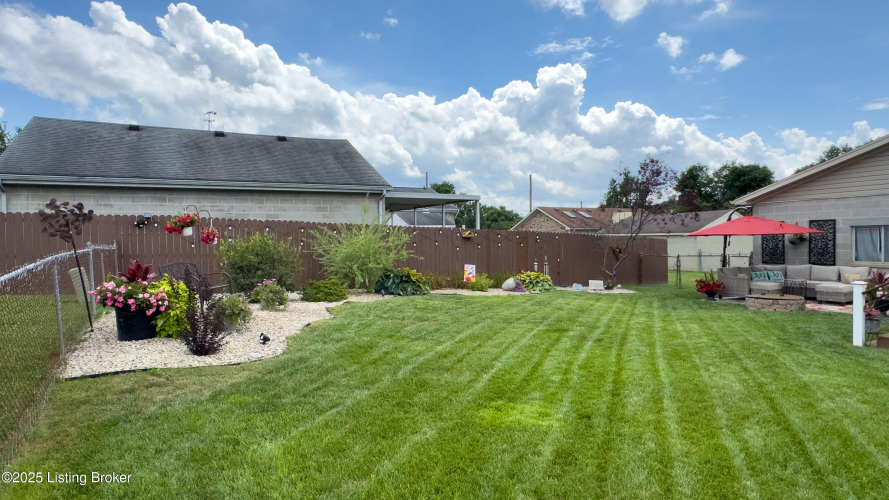 Listing Image 32