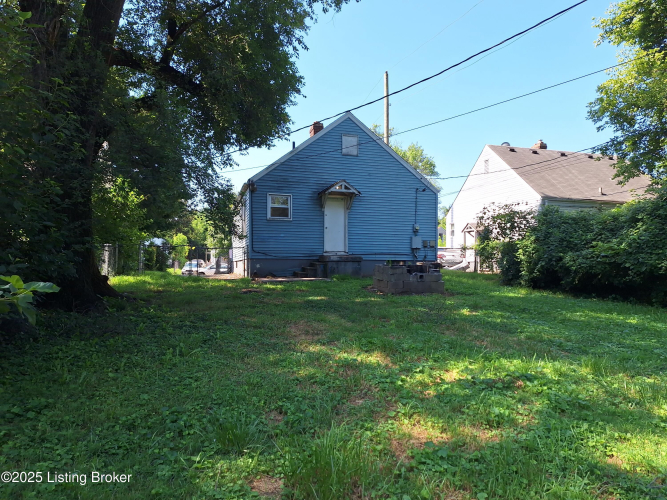 Listing Image 10