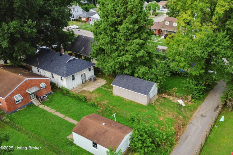 Listing Image 6