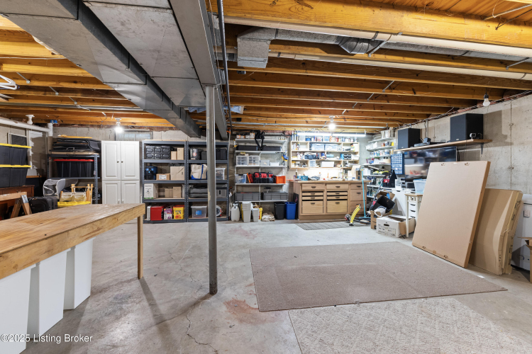 Listing Image 33