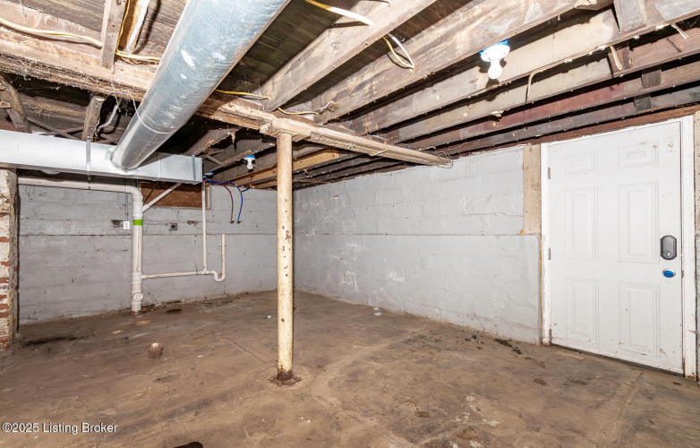Listing Image 29