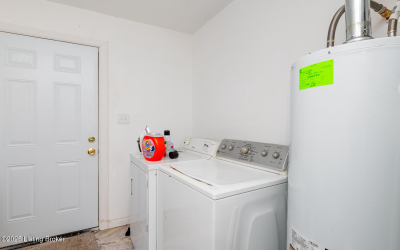 Listing Image 23