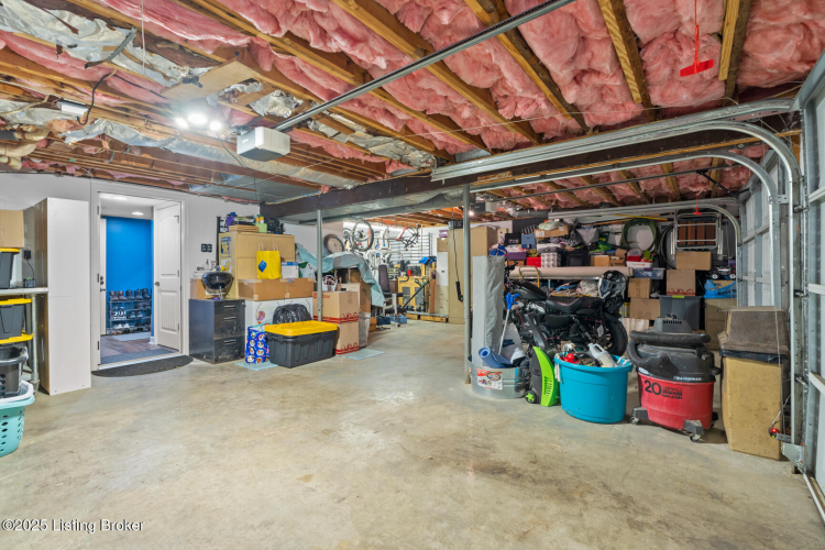 Listing Image 27