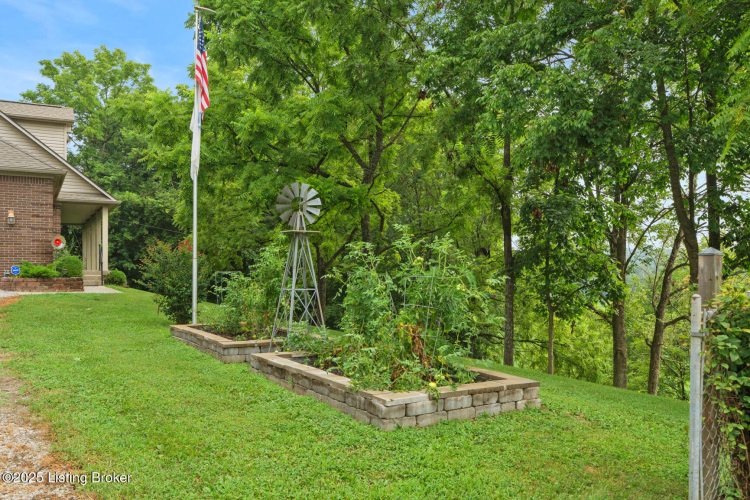 Listing Image 62