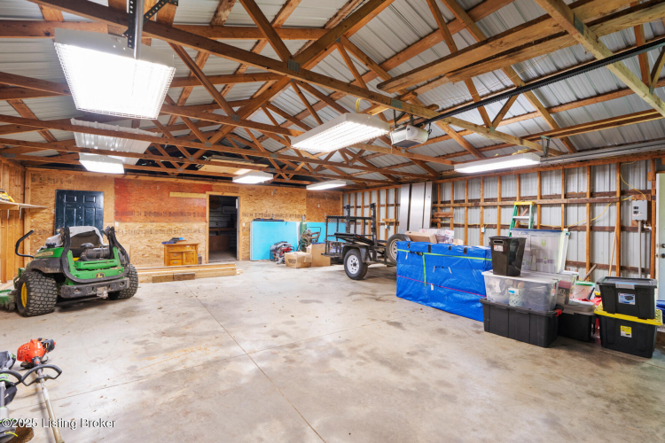 Listing Image 75