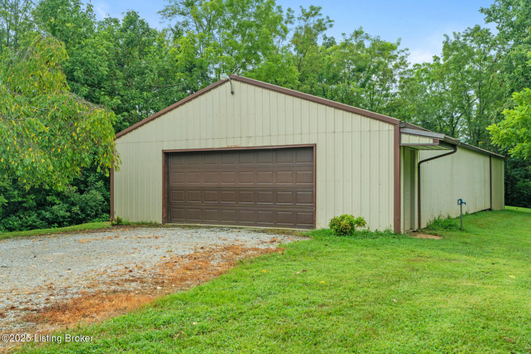Listing Image 76