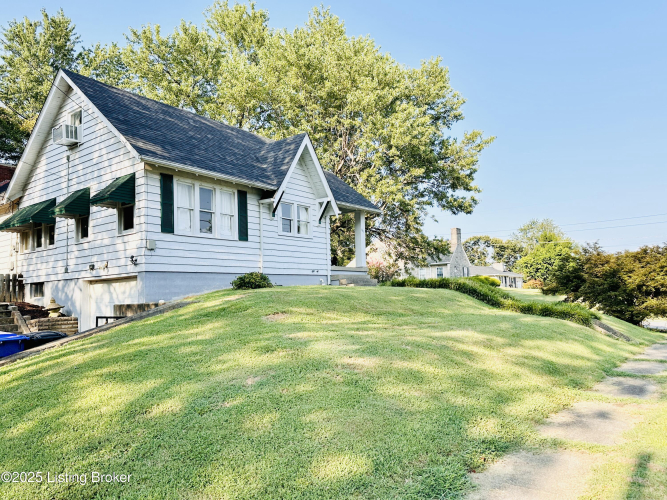 Listing Image 17