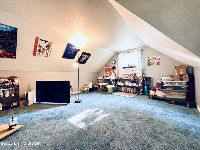 Listing Image 56
