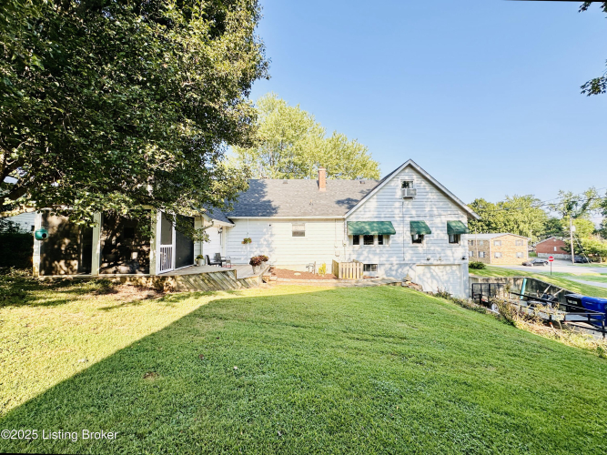 Listing Image 7