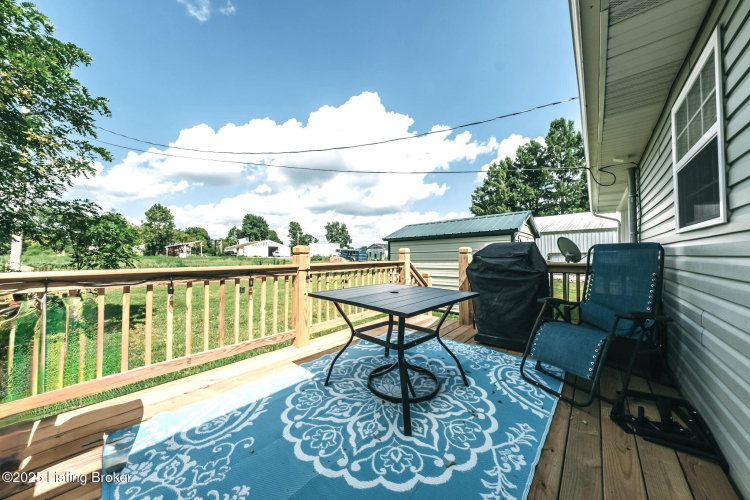 Listing Image 44
