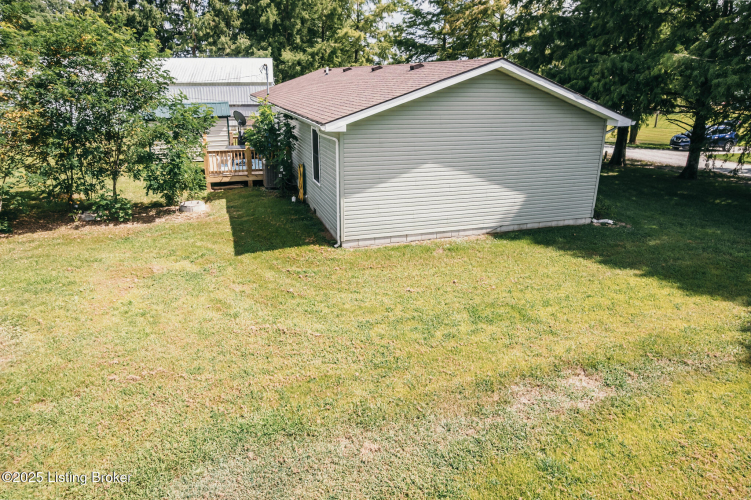 Listing Image 48