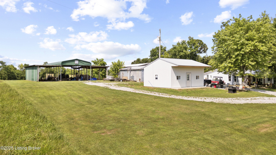 Listing Image 24
