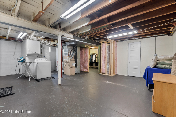 Listing Image 32