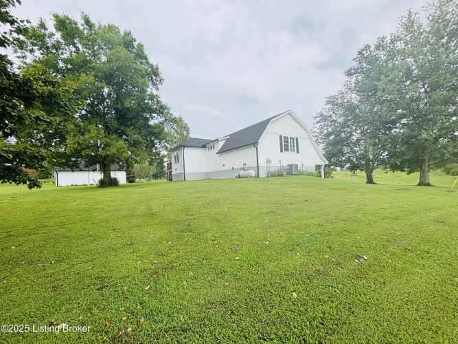 Listing Image 47