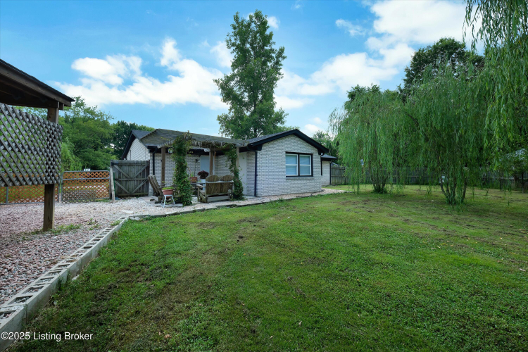 Listing Image 37