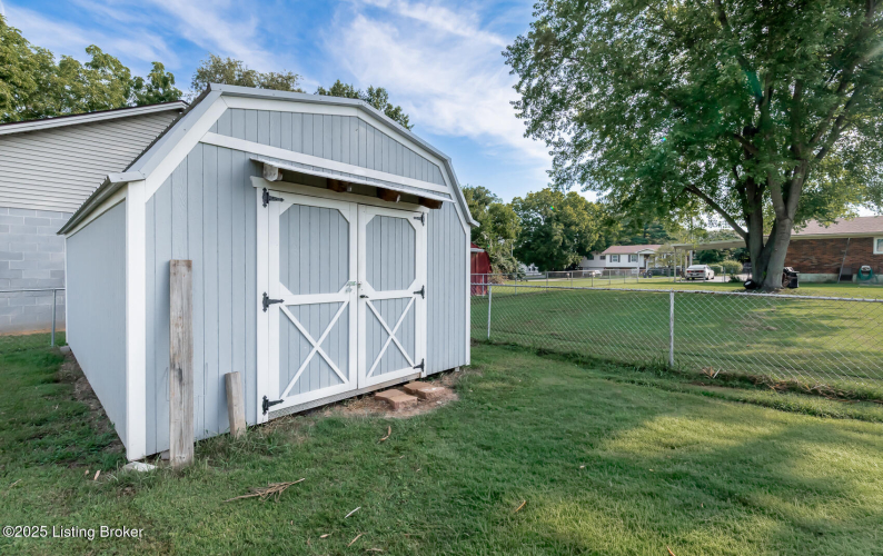Listing Image 13
