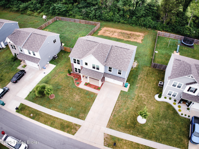 Listing Image 46