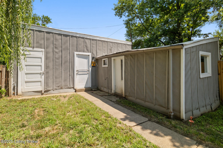 Listing Image 30