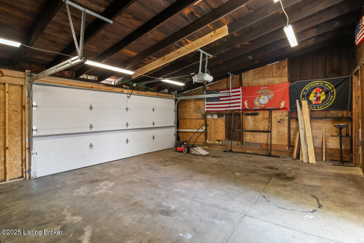 Listing Image 33