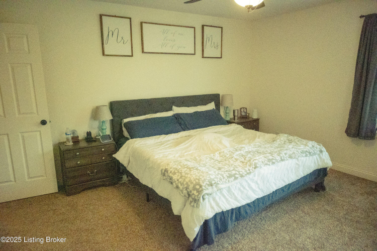 Listing Image 38