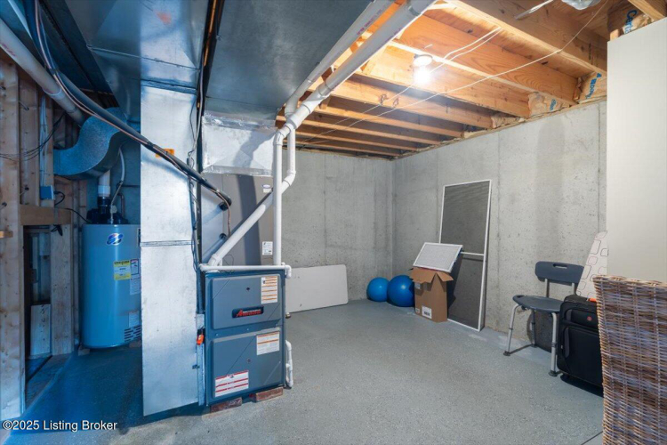 Listing Image 33