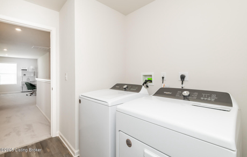 Listing Image 90