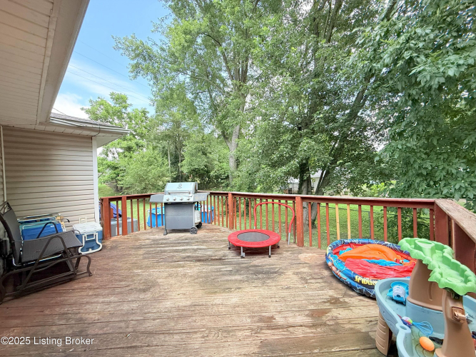 Listing Image 24